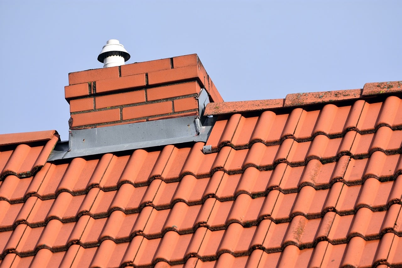 How to Stop Rain from Coming Through Your Roof 2 AD 4nXflCoC4QynXduXXnQMagsP7IIlQqPYl UvS0i9sMoGaA2S RPY16 rBnpmzkW6 rGK3by5zM