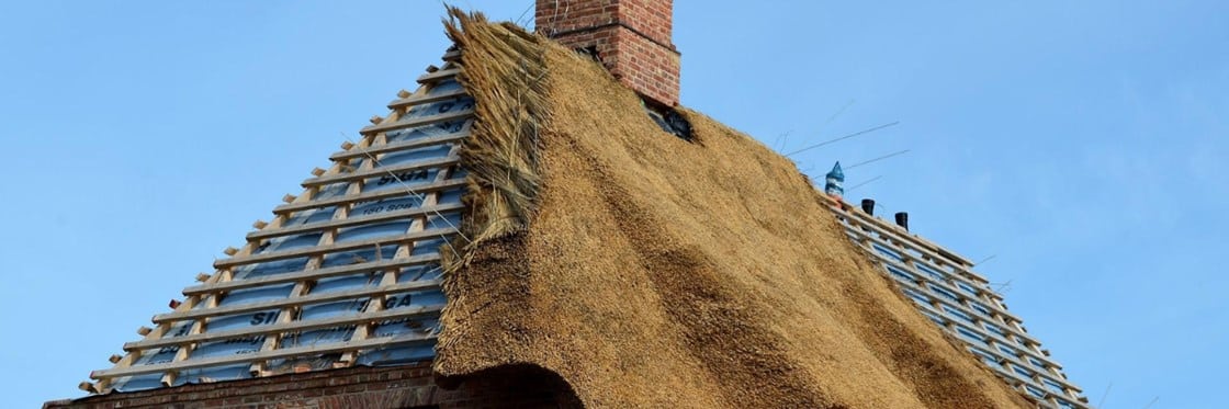 How to Thatch a Roof: The Complete Guide 2 AD 4nXdnoMihgc0qpjjCzxOzpiL8KR0 g6KBuUbiEP2T xsIQkEfuXelOAMvZwAEmMabOm85Bcunvj I7qCBRWx69n5gI5i ag8Whr5ti VOZImCH2F3siCJ6TsXyMwwgJ0zqq6Z5dEQMw